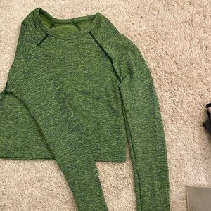 Fabletics Cropped long sleeve